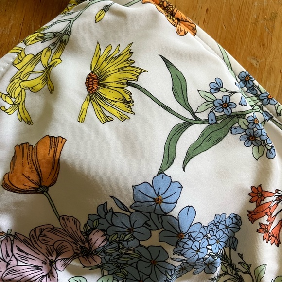 Kona Sol Floral Swim Top - Picture 5 of 6